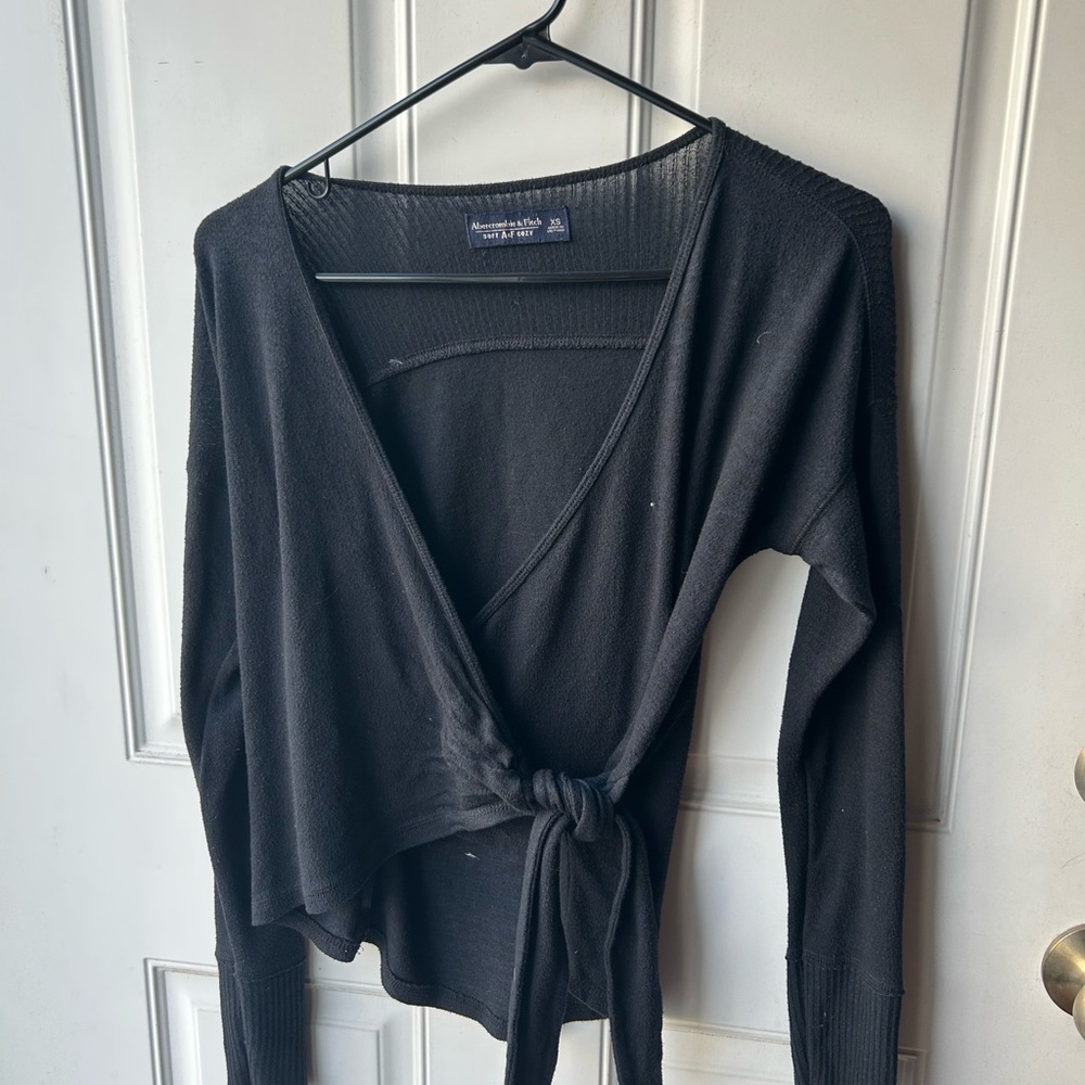 Abercrombie & Fitch Black Wrap Top